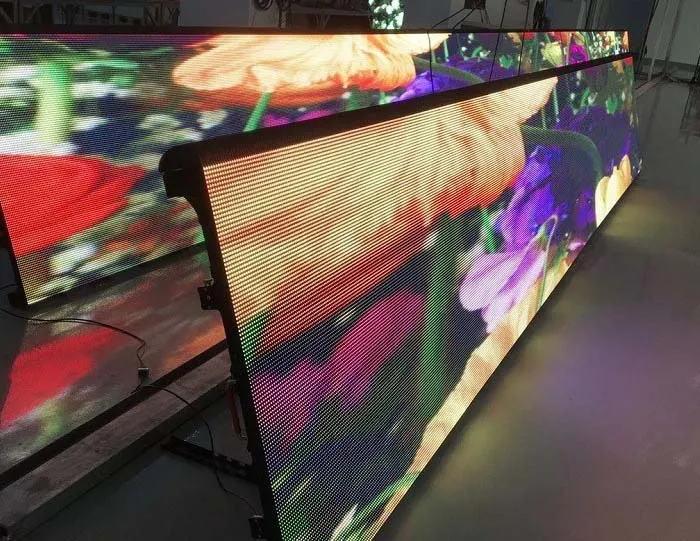 Display LED perimetrali