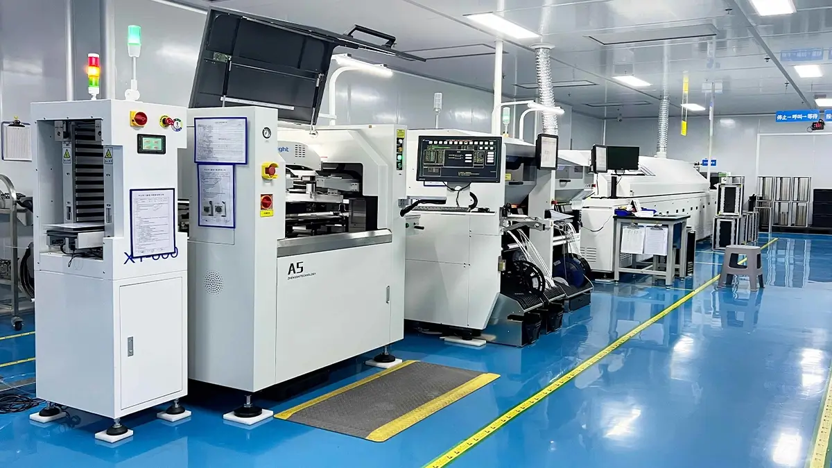 Şençjendə DOIT VISION COB LED ekran fabrikinin istehsal xətti