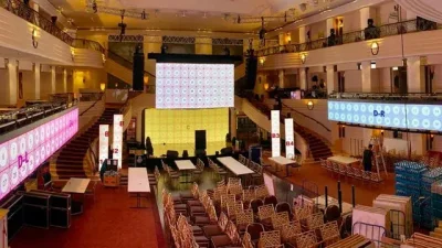 Noleggio di un videowall LED per interni per eventi.